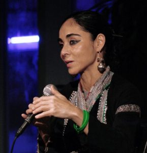 شیرین نشاط